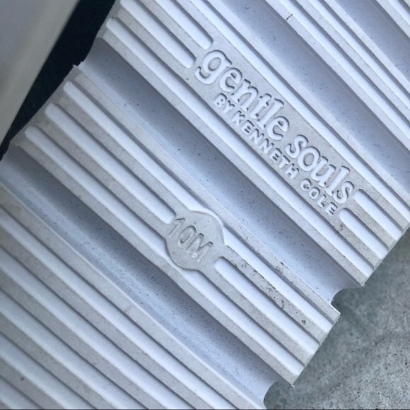 Gentle Souls Sandals Comfort Flatform Platform Black Leather Shimmer Open Toe 10 - Picture 9 of 9